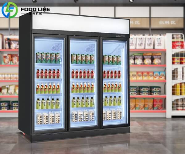 3 door commercial display cooler