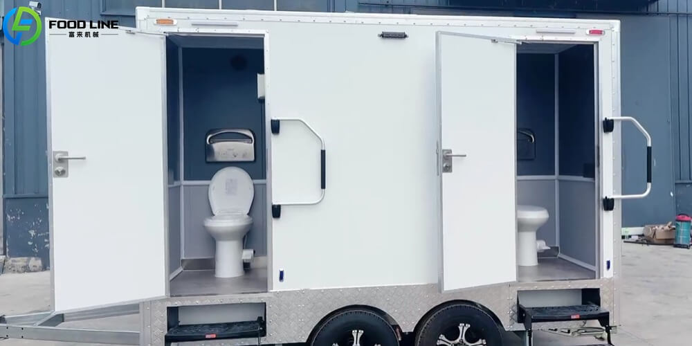 fully equipped food trailer with restrooms