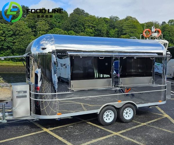 stainless steel mirror finish food trailer with full commercial kitchen