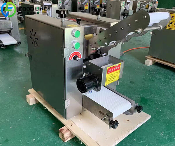 automatic momo wrapper making machine