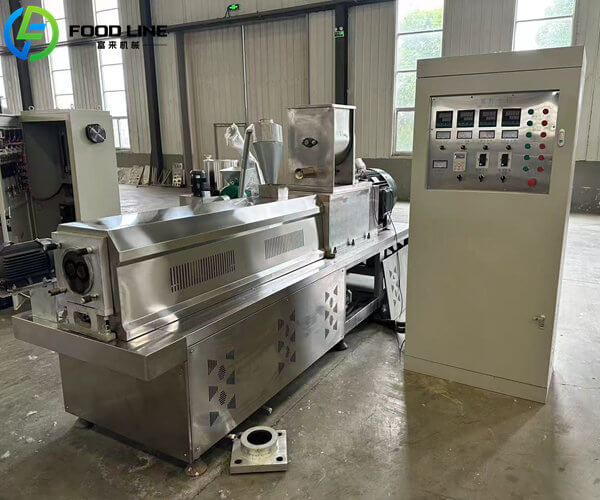 twin screw extruder with good puffing effect