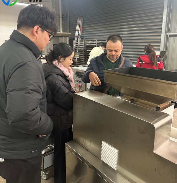 russian client visited foodline for ordering sushi production line
